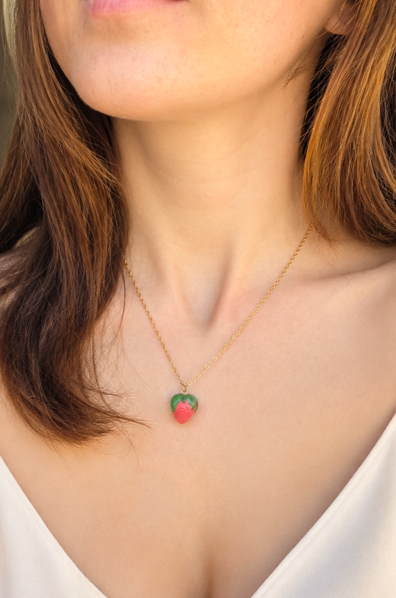 collier_fraise2.JPG